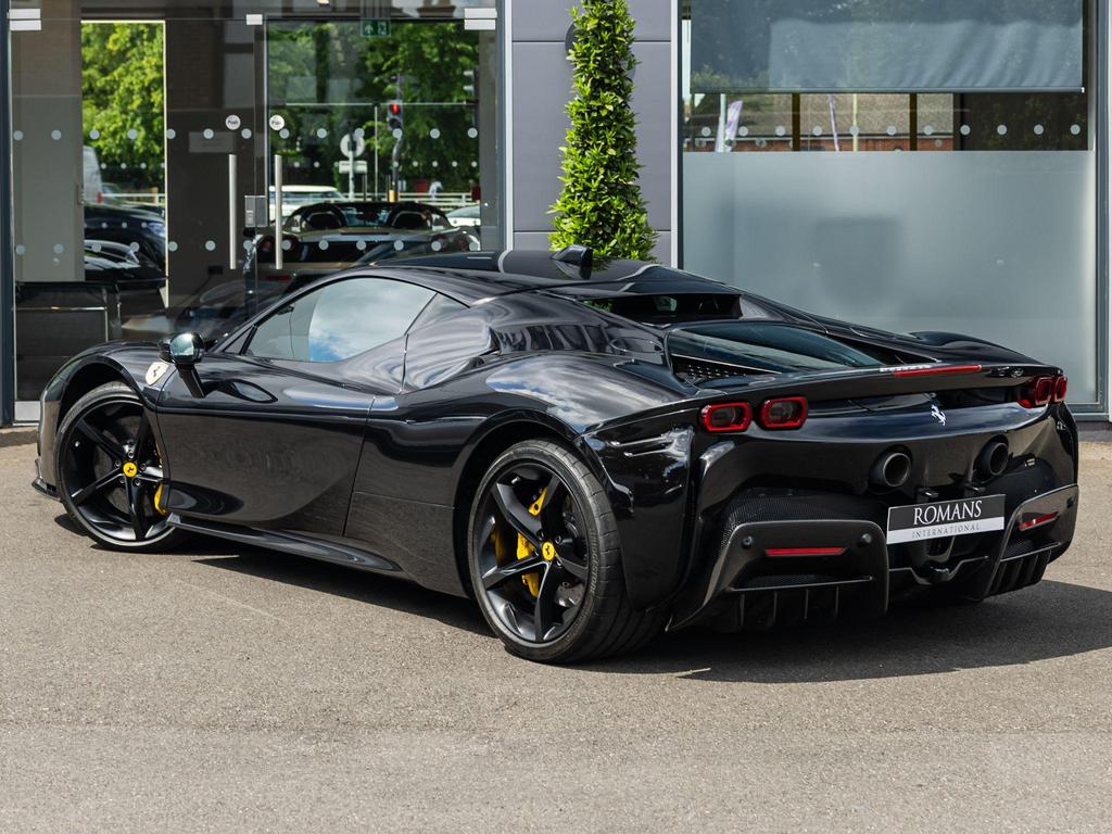 Ferrari SF90